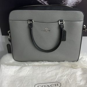 Authentic Coach grained leather laptop bag.